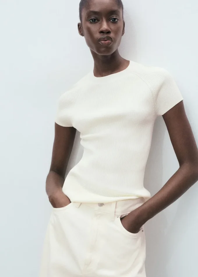 Maglione a maniche corte in maglia a coste Maglione a maniche corte in maglia a coste