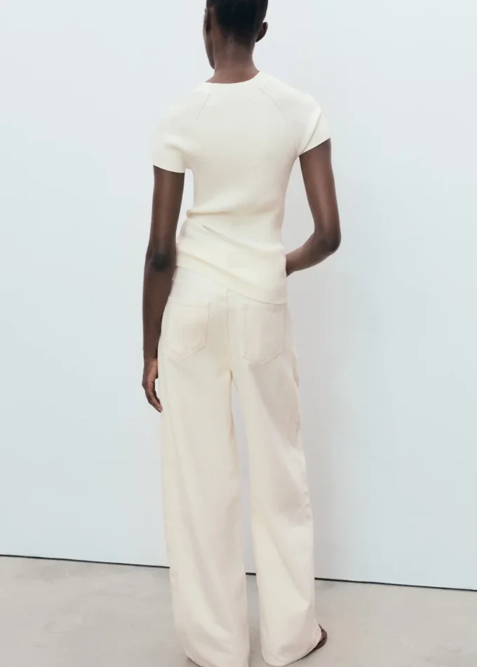 Maglione a maniche corte in maglia a coste Maglione a maniche corte in maglia a coste