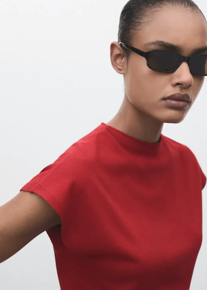 Maglione a maniche corte in maglia fine Maglione a maniche corte in maglia fine