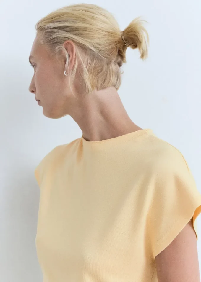 Maglione a maniche corte in maglia fine Maglione a maniche corte in maglia fine