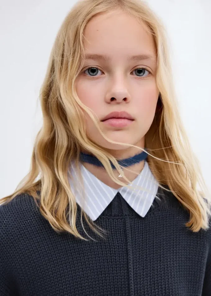 Maglione a maniche lunghe in maglia Maglione a maniche lunghe in maglia