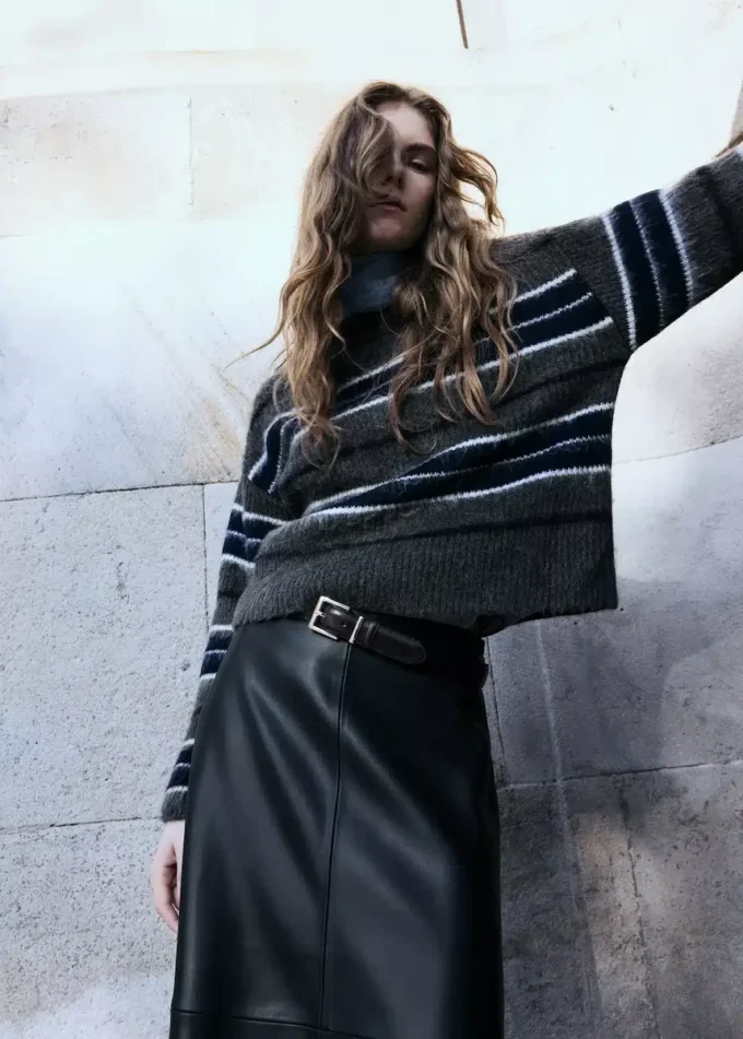 Maglione a righe in maglia Maglione a righe in maglia