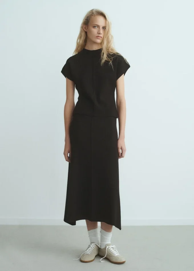 Maglione aderente in maglia fine Maglione aderente in maglia fine