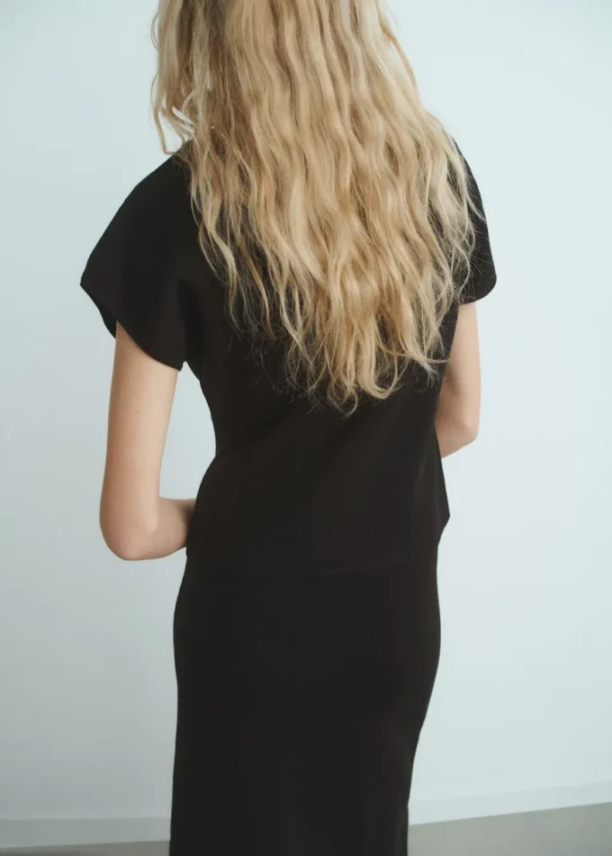 Maglione aderente in maglia fine Maglione aderente in maglia fine