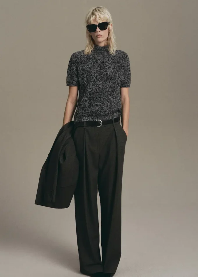 Maglione con collo alla coreana maculato Maglione con collo alla coreana maculato