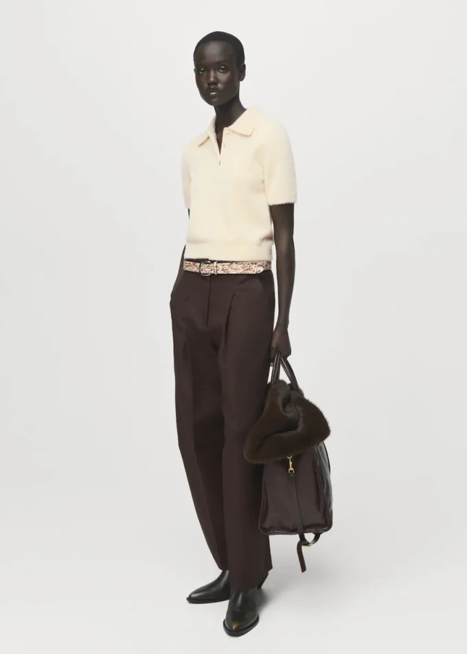 Maglione con collo alto in pelliccia sintetica Maglione con collo alto in pelliccia sintetica