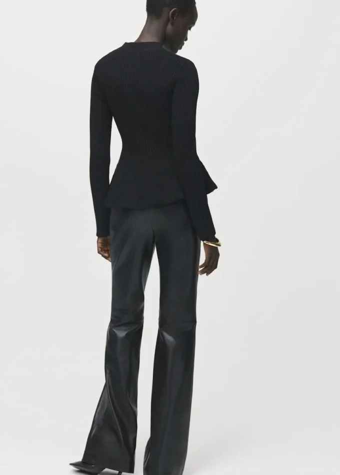 Maglione con peplo a costine Maglione con peplo a costine