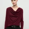 Maglione con scollo drappeggiato Maglione con scollo drappeggiato