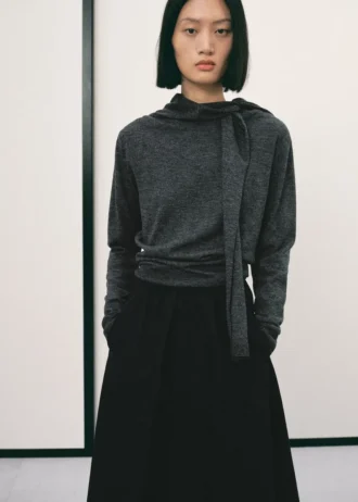 Maglione dal design combinato