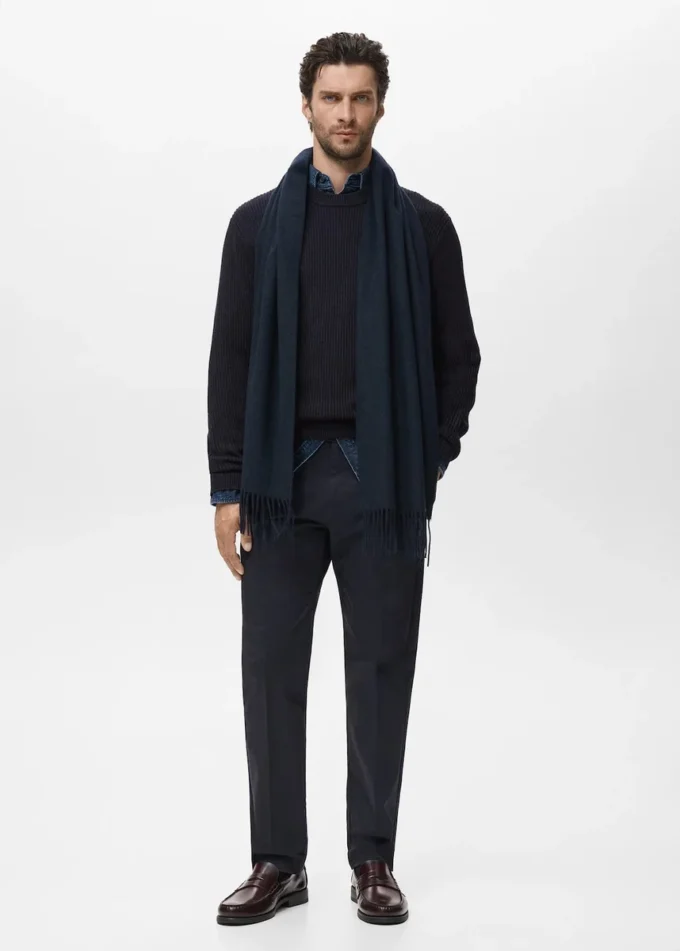 Maglione in cotone a maglia fine a coste Maglione in cotone a maglia fine a coste