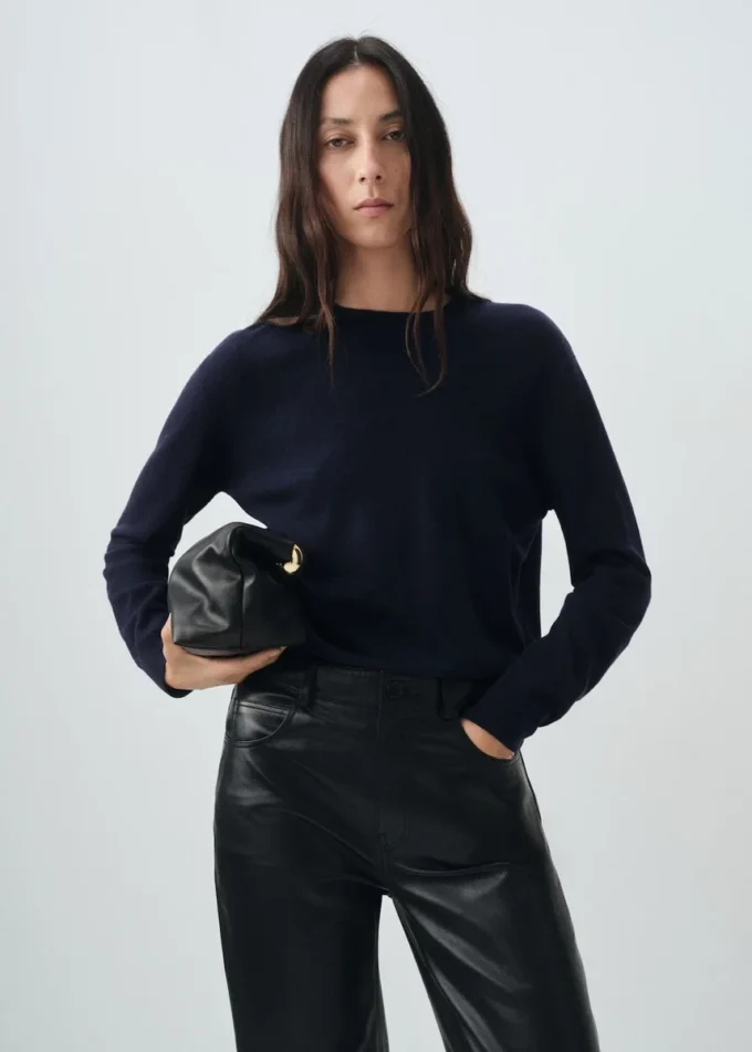 Maglione in maglia fine 100% lana Maglione in maglia fine 100% lana