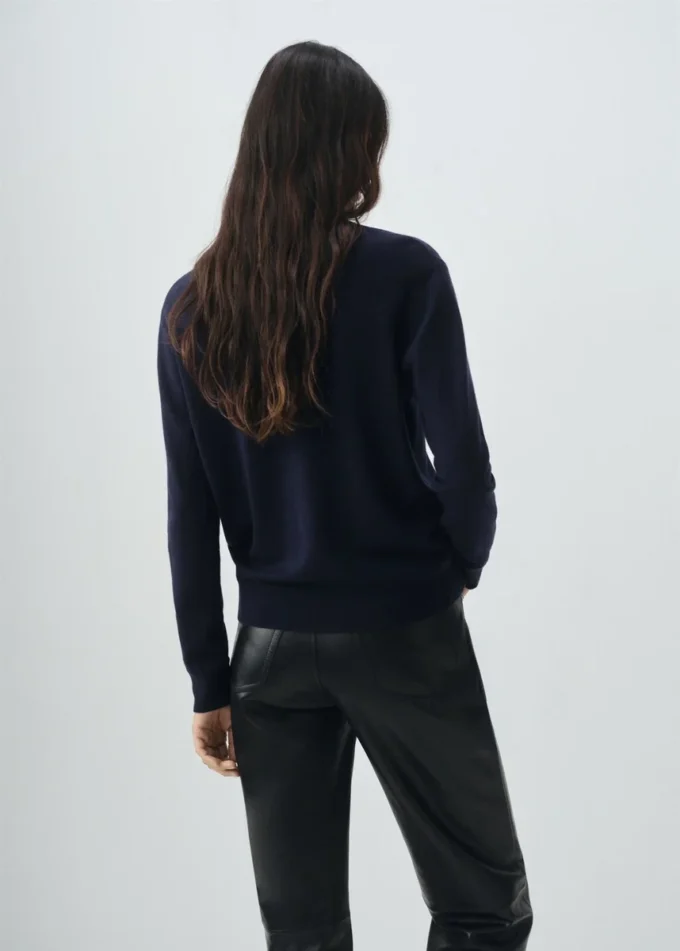 Maglione in maglia fine 100% lana Maglione in maglia fine 100% lana