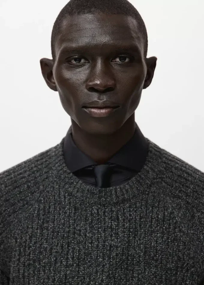 Maglione in misto lana a costine Maglione in misto lana a costine