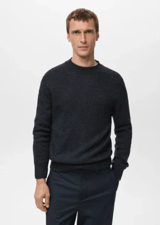 Maglione in misto lana con collo a costine