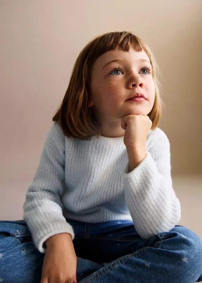 Maglione lavorato a maglia Maglione lavorato a maglia