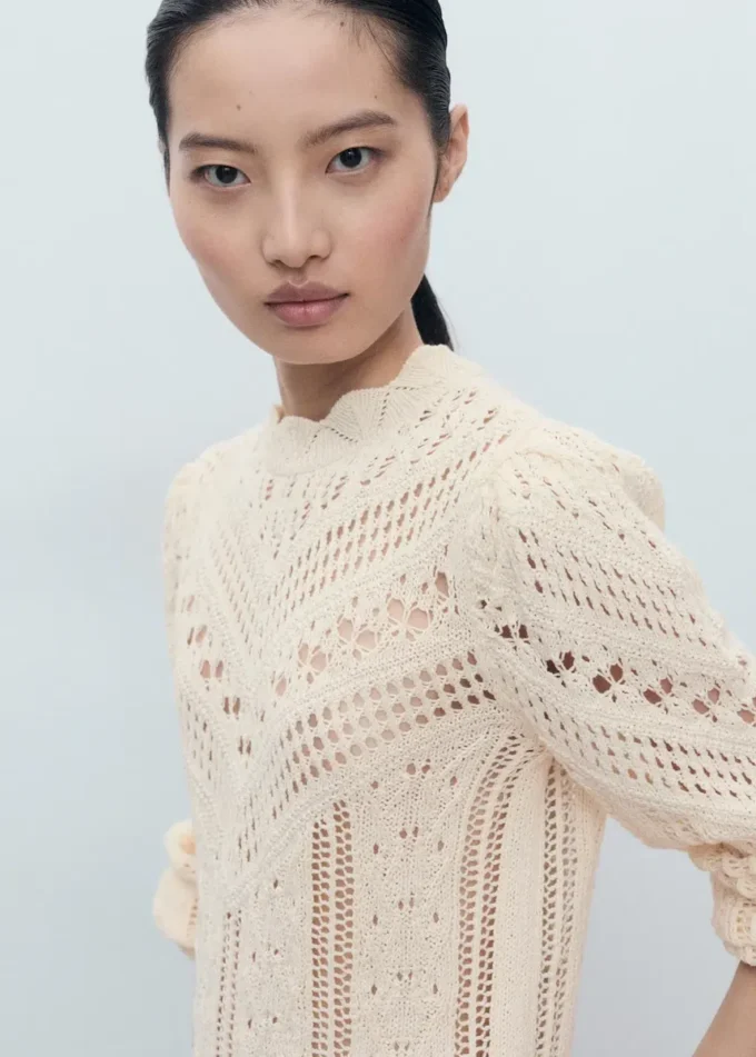 Maglione lavorato a maglia con dettagli in pizzo Maglione lavorato a maglia con dettagli in pizzo