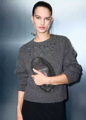 Maglione lavorato a maglia con paillettes