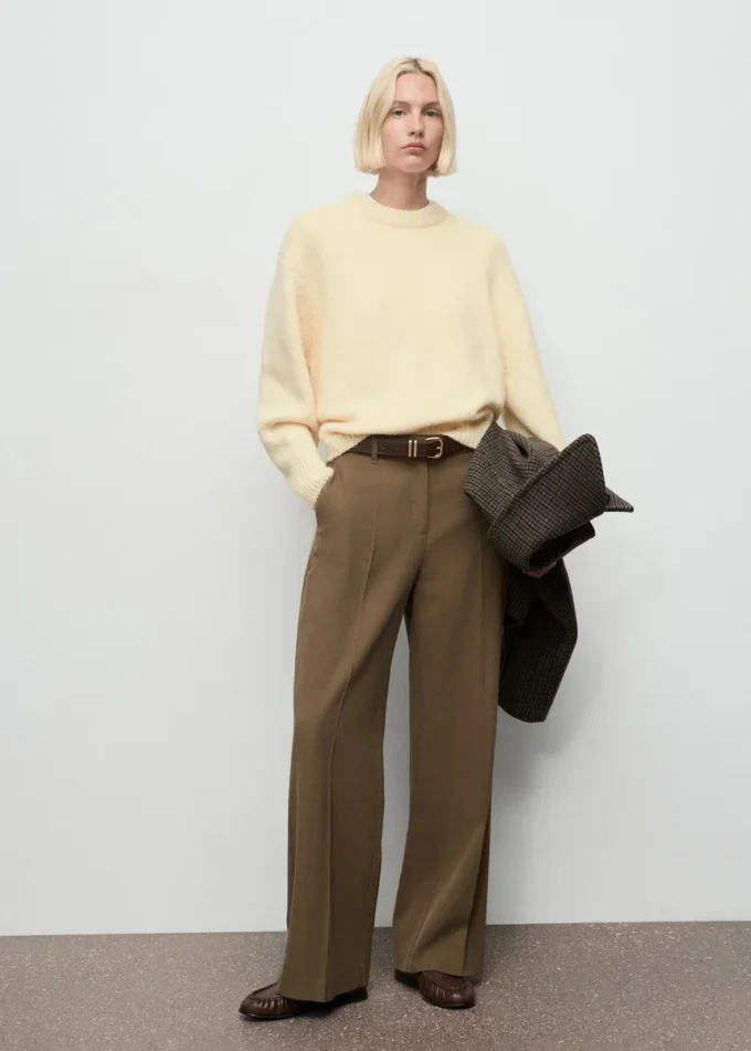 Maglione lavorato a maglia grossa Maglione lavorato a maglia grossa