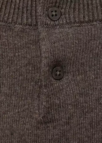 Maglione lavorato a volant