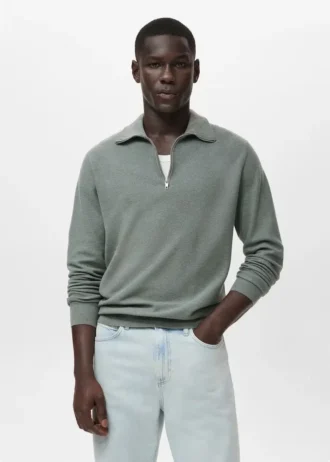 Maglione microstrutturato con collo con zip