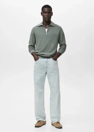 Maglione microstrutturato con collo con zip