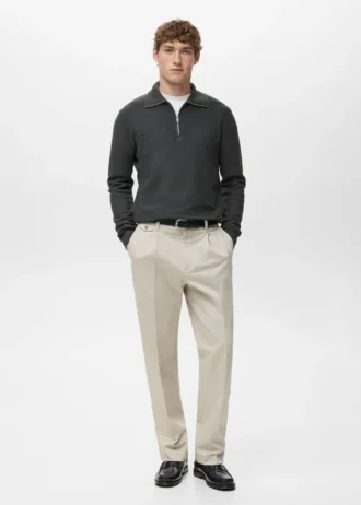 Maglione microstrutturato con collo con zip