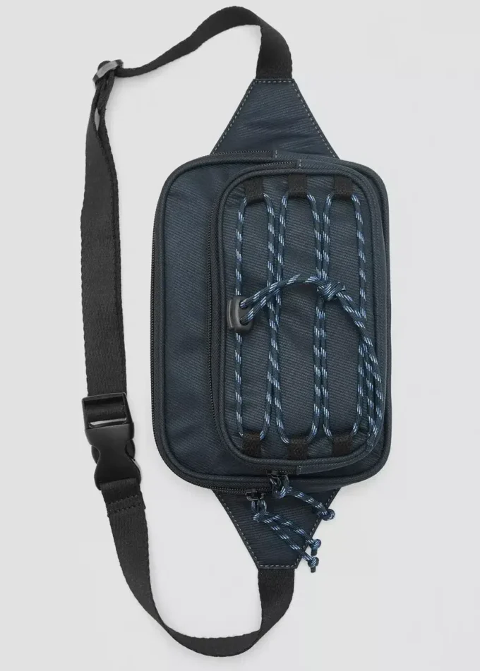 Marsupio con cordoncini Marsupio con cordoncini