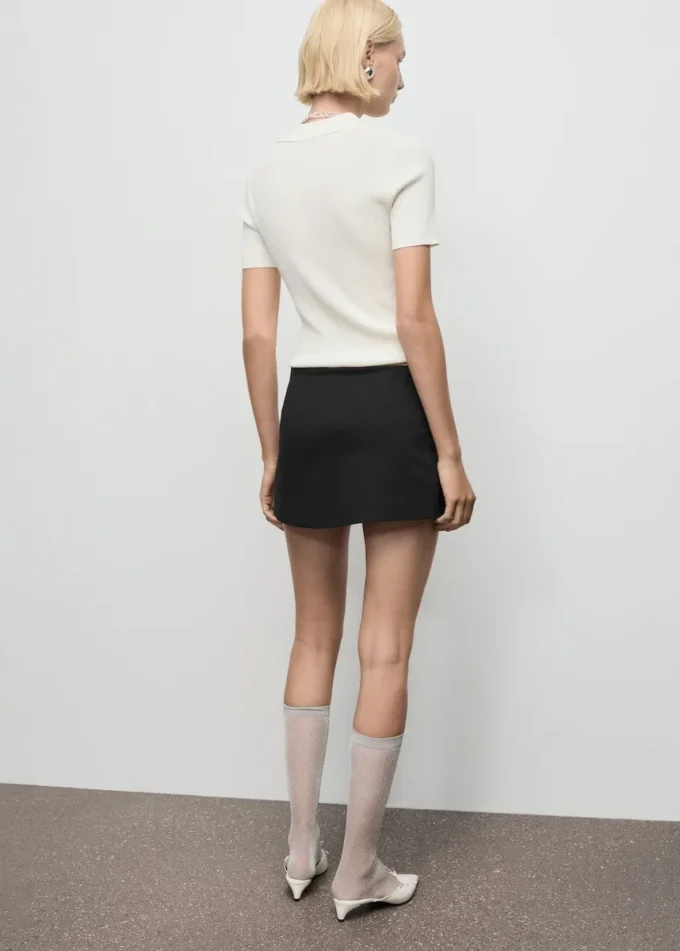 Mini gonna-pantaloncino con fiocco Mini gonna-pantaloncino con fiocco