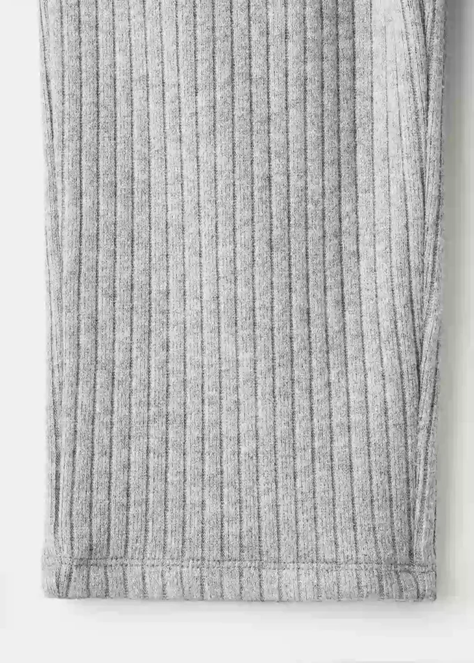 Pantaloni a costine Pantaloni a costine