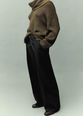 Pantaloni a pieghe con zip