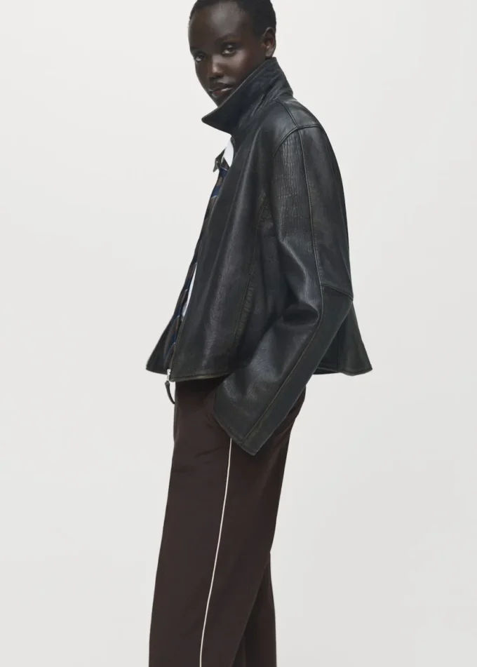 Pantaloni a righe laterali Pantaloni a righe laterali