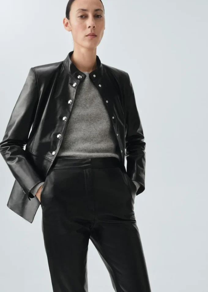 Pantaloni a zampa 100% pelle Pantaloni a zampa 100% pelle