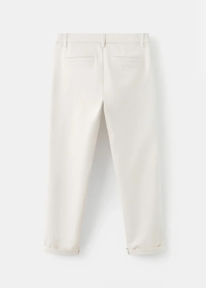 Pantaloni chino semplici Pantaloni chino semplici