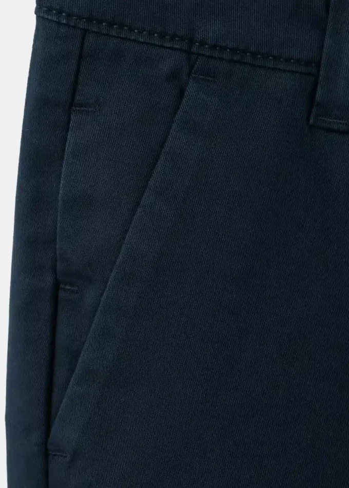 Pantaloni chino semplici Pantaloni chino semplici