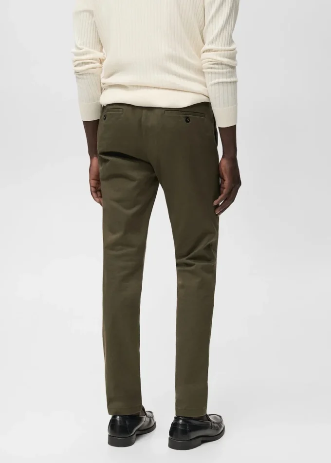 Pantaloni chino slim fit in twill Barna Pantaloni chino slim fit in twill Barna