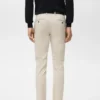 Pantaloni chino slim fit in twill Barna Pantaloni chino slim fit in twill Barna