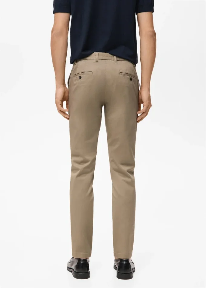 Pantaloni chino slim fit in twill Barna Pantaloni chino slim fit in twill Barna