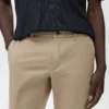 Pantaloni chino slim fit in twill Barna Pantaloni chino slim fit in twill Barna