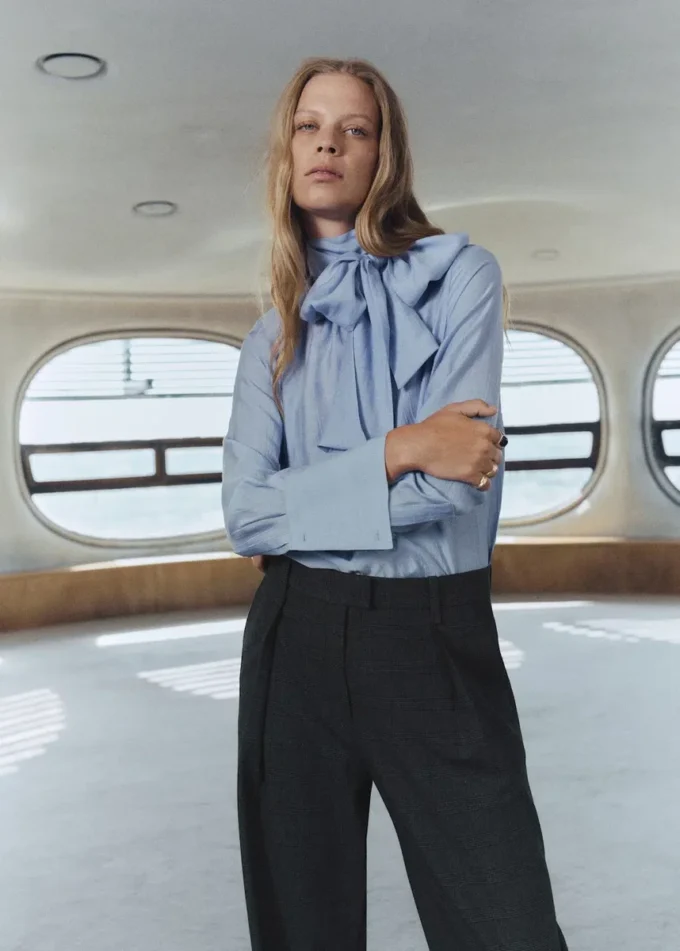 Pantaloni da completo a pieghe con stampa a quadri Pantaloni da completo a pieghe con stampa a quadri