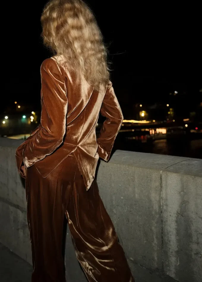 Pantaloni da completo in velluto Pantaloni da completo in velluto