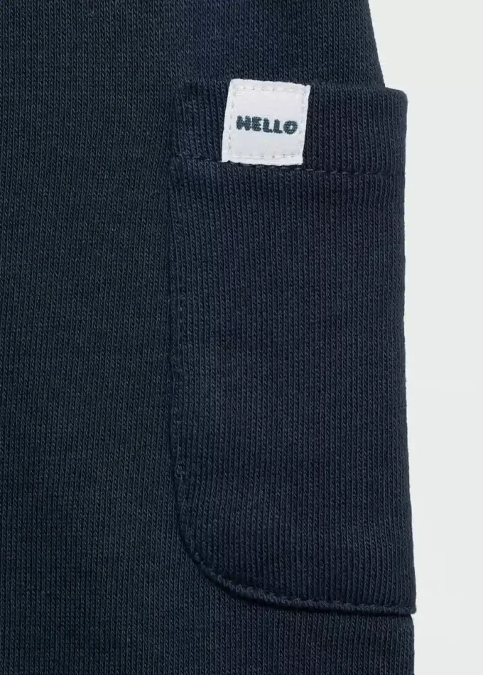 Pantaloni dritti con bottoni Pantaloni dritti con bottoni