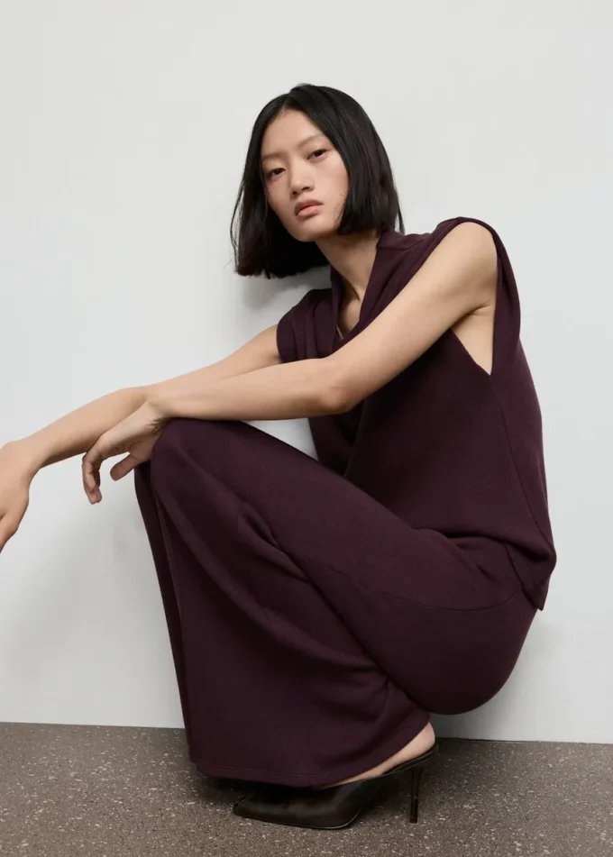 Pantaloni dritti con cuciture a vista Pantaloni dritti con cuciture a vista