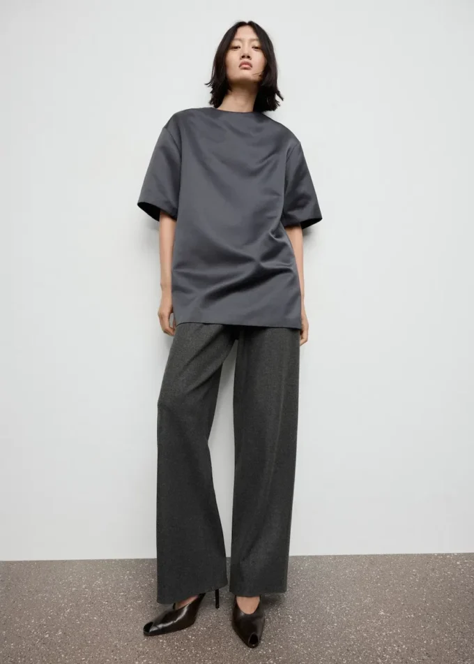 Pantaloni dritti con elastico in vita Pantaloni dritti con elastico in vita