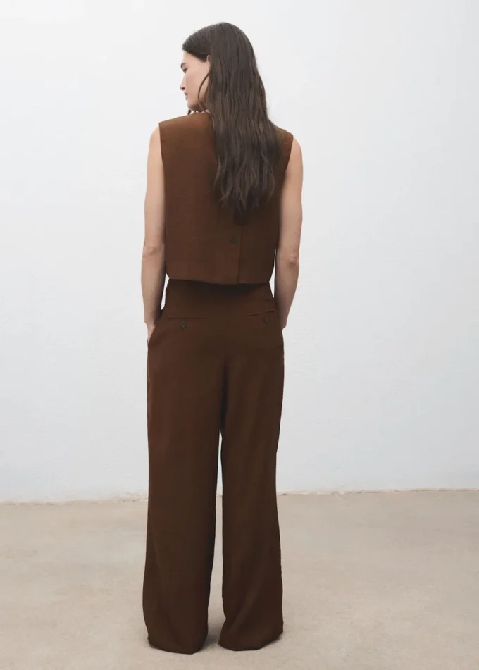 Pantaloni dritti con piega Pantaloni dritti con piega