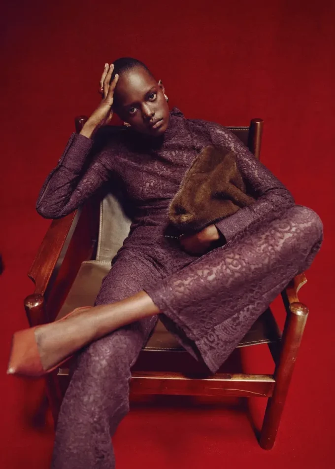 Pantaloni dritti in pizzo Pantaloni dritti in pizzo