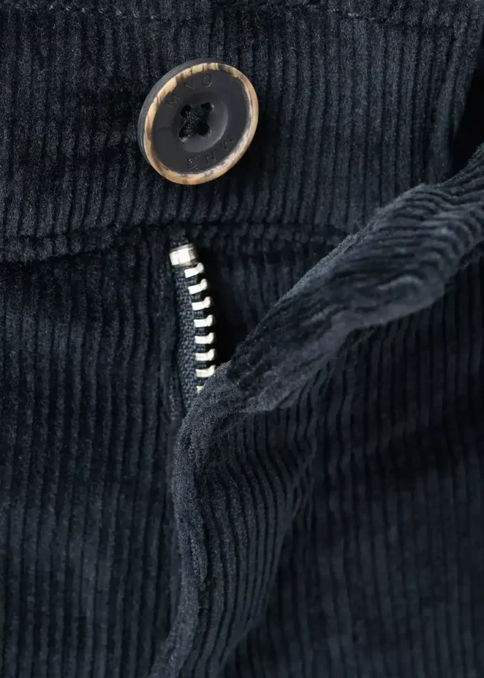 Pantaloni dritti in velluto a coste Pantaloni dritti in velluto a coste