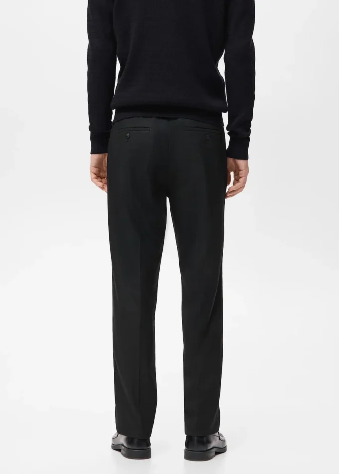 Pantaloni fluidi dalla vestibilità dritta Pantaloni fluidi dalla vestibilità dritta