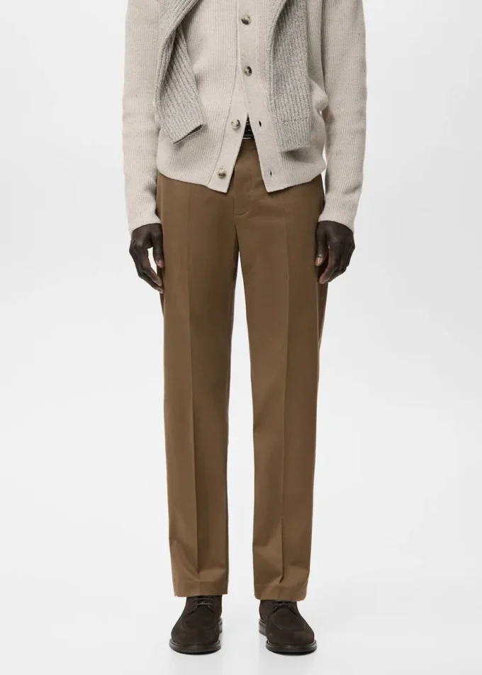 Pantaloni in cotone dalla vestibilità regolare Pantaloni in cotone dalla vestibilità regolare