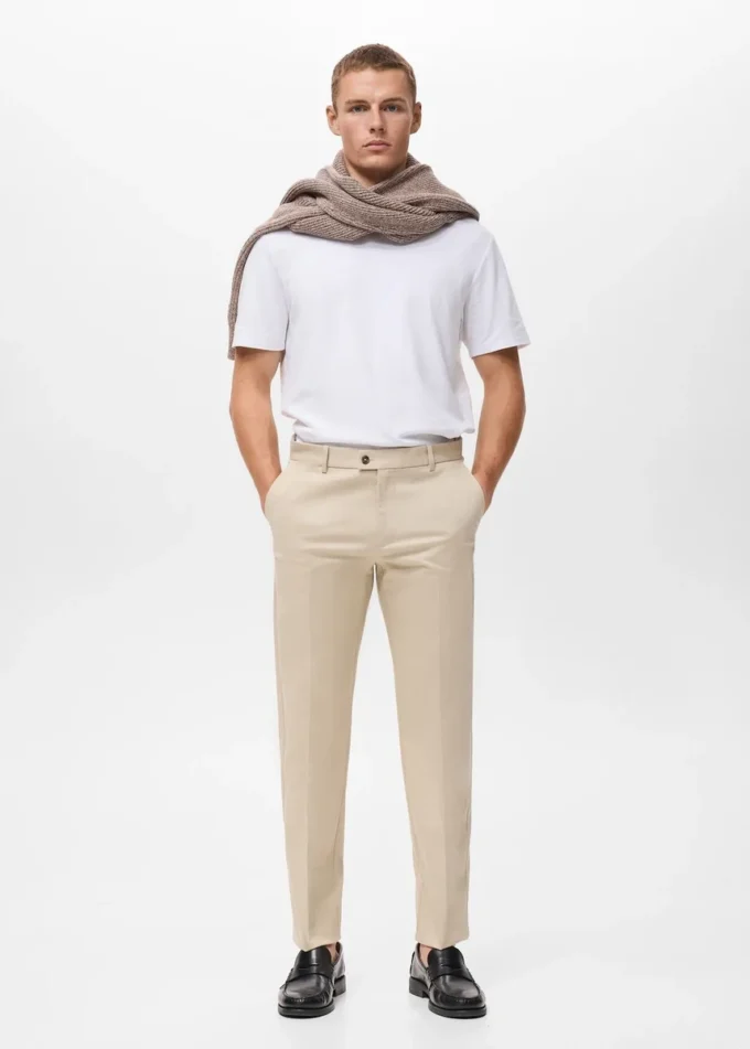 Pantaloni in cotone dalla vestibilità regolare Pantaloni in cotone dalla vestibilità regolare