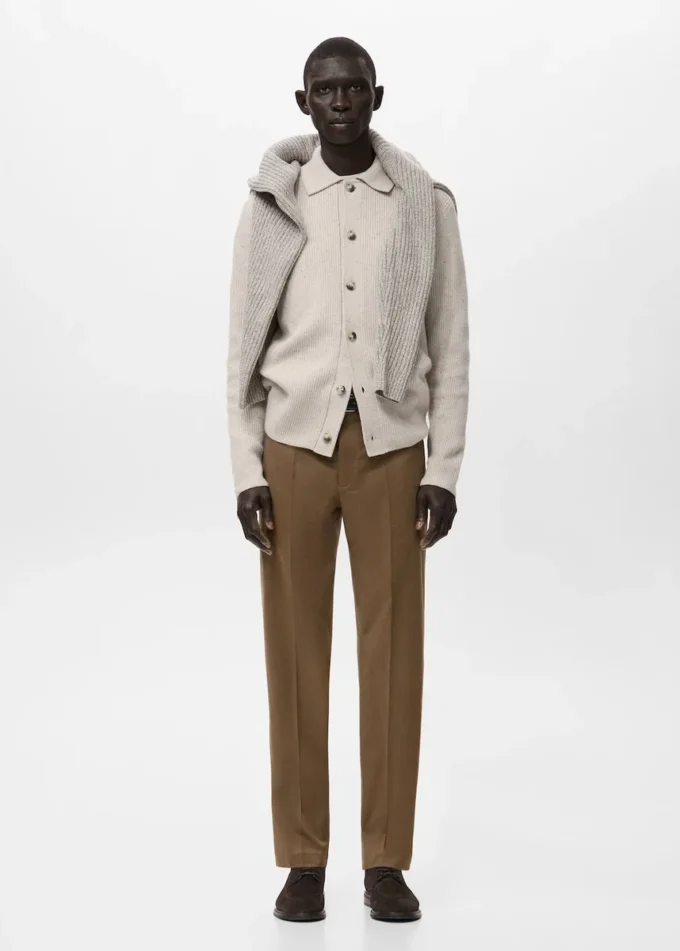 Pantaloni in cotone dalla vestibilità regolare Pantaloni in cotone dalla vestibilità regolare